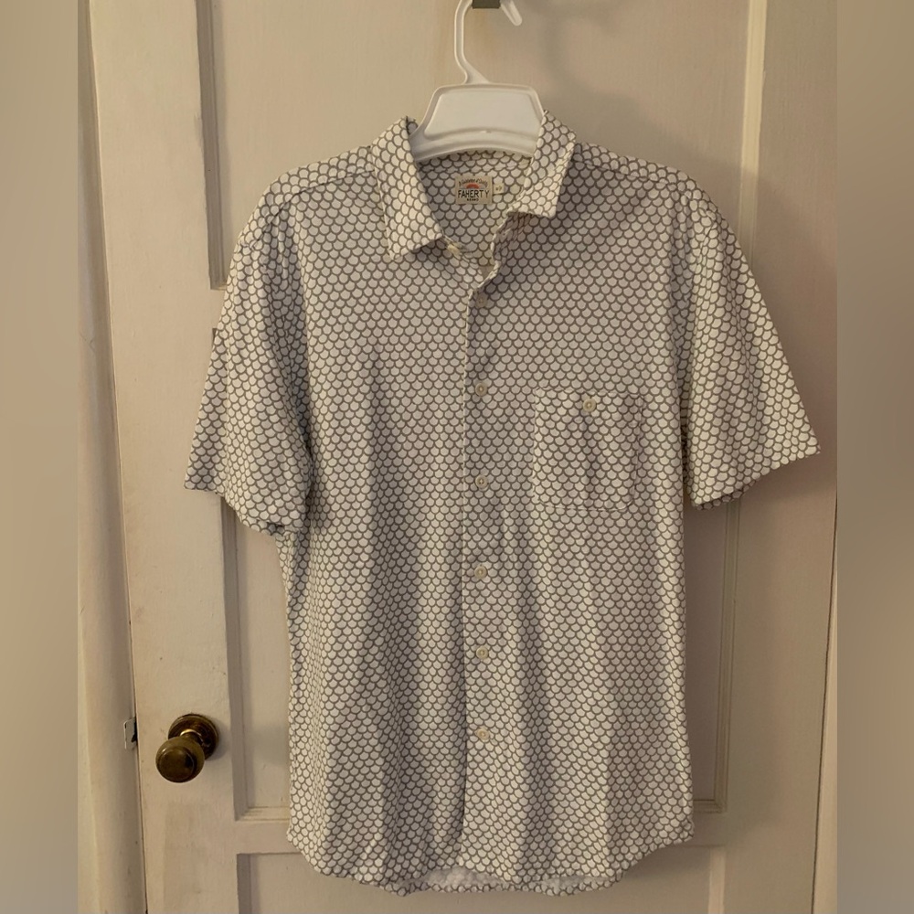 Faherty White with Gray Geometric Shirt